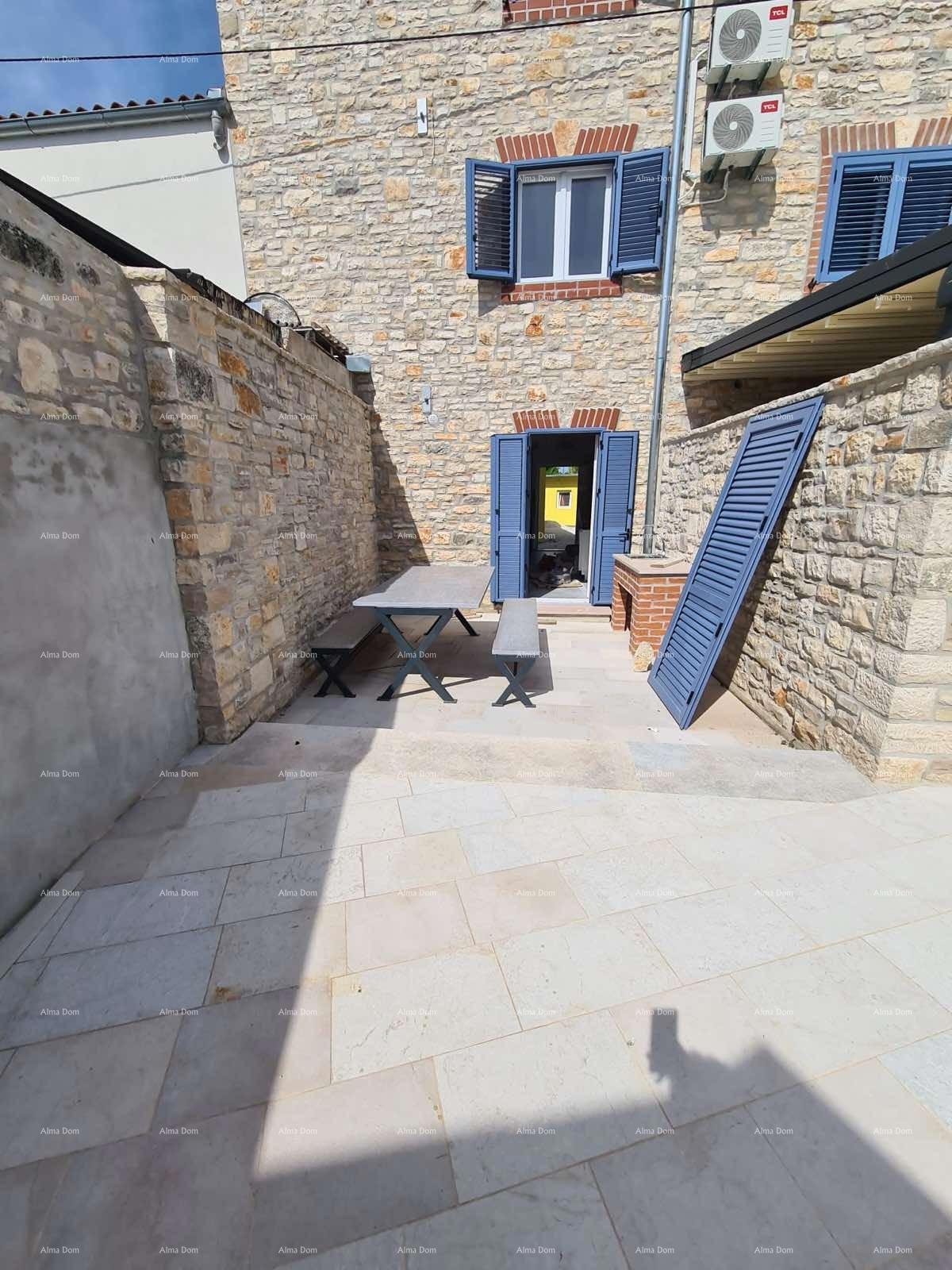 Ristrutturata casa in pietra con piscina – tranquillo villaggio vicino a Svetvinčenat