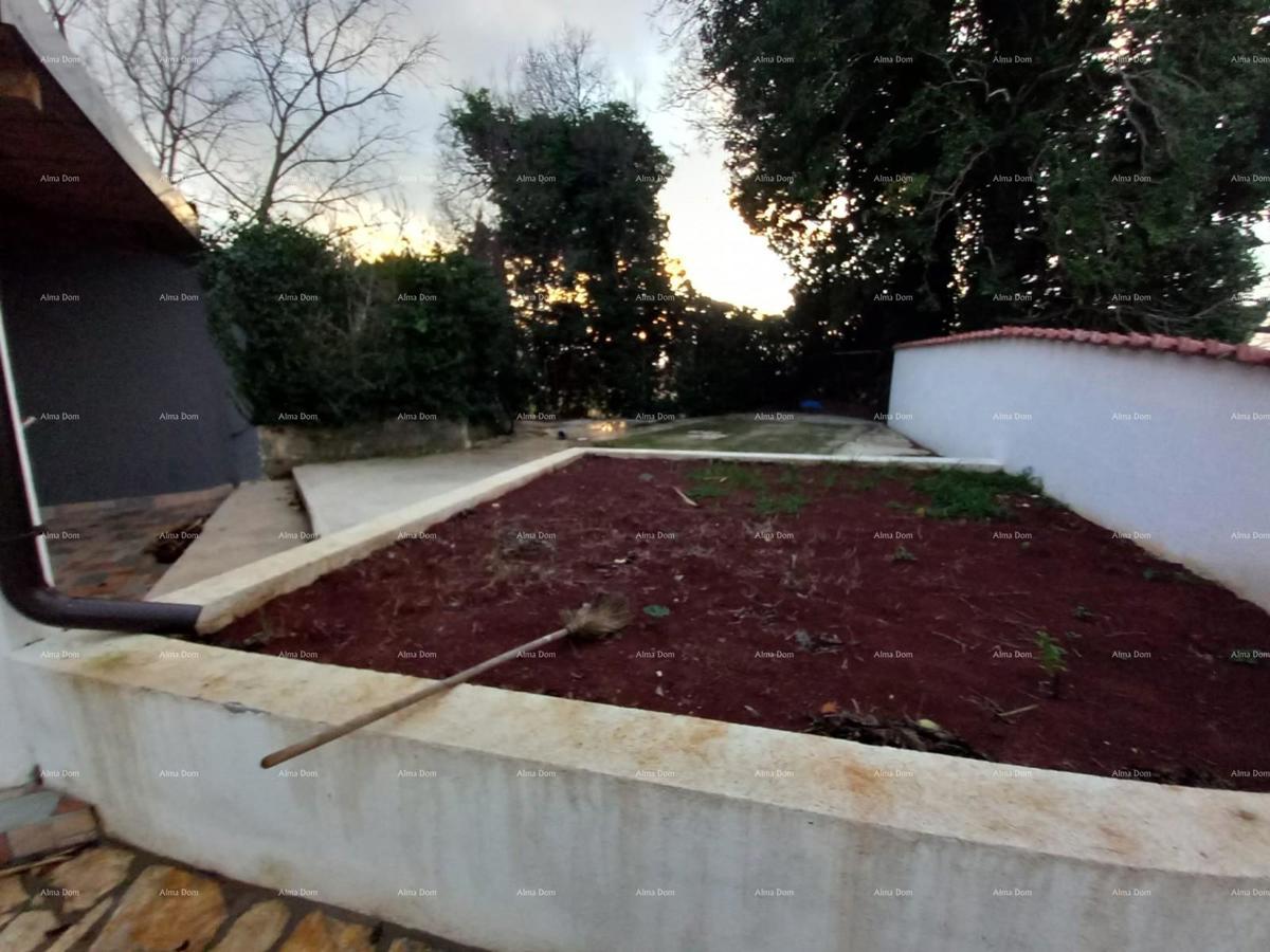 Vendita di una casa con due unità abitative separate, Šišan!