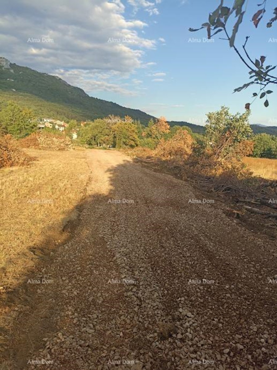 Terreno edificabile in vendita, 1374 m2, Pinguente!