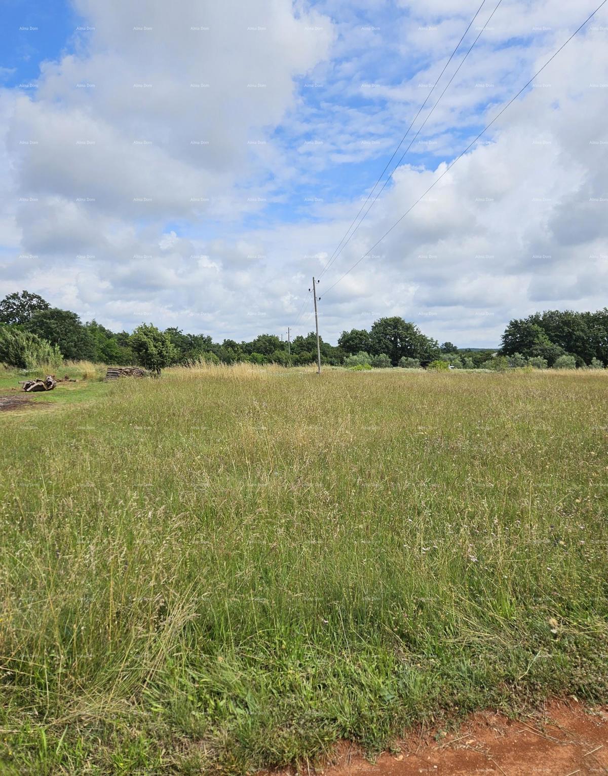 Terreno edificabile in vendita, 1712m2, Marčana