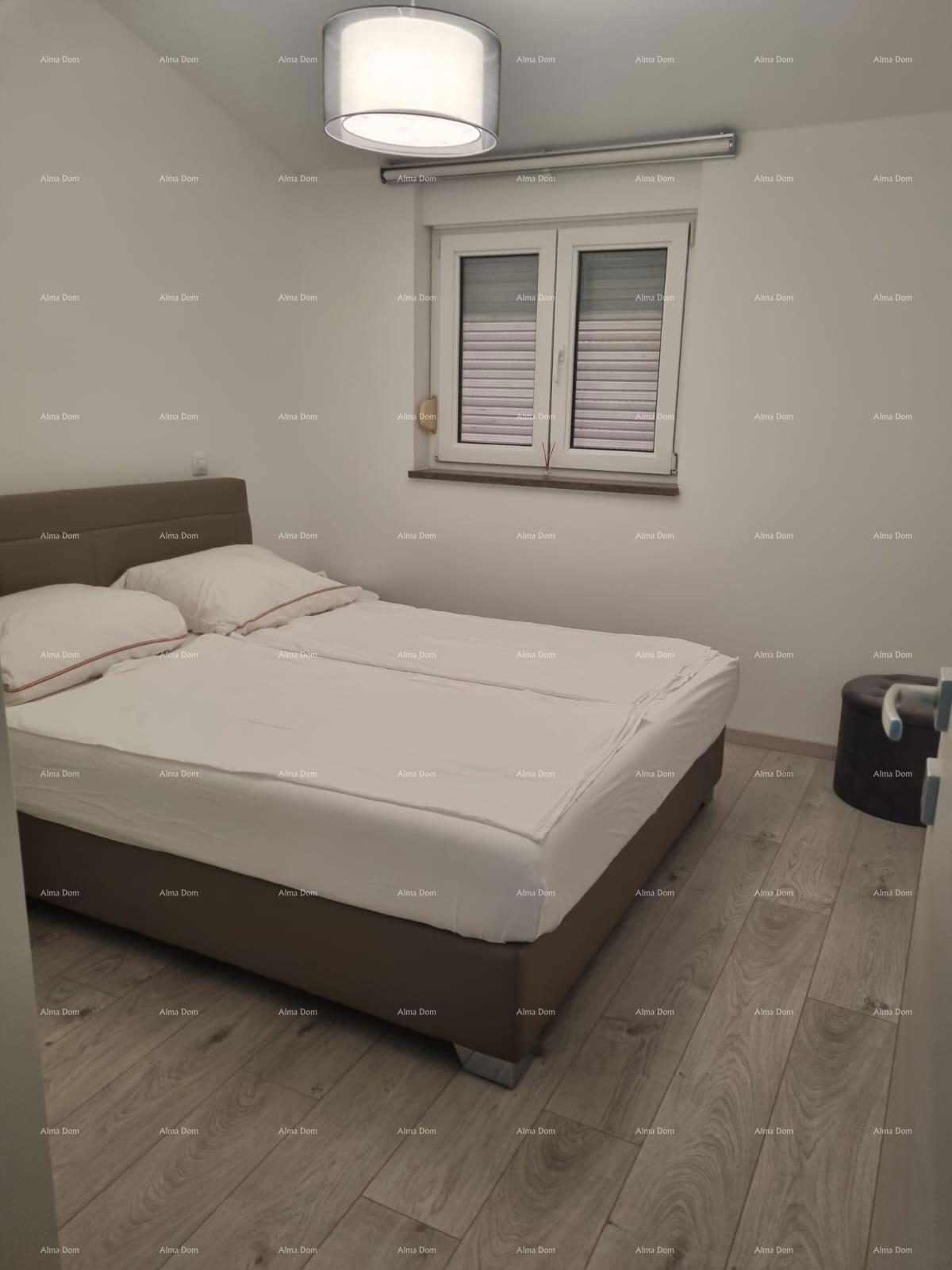 Moderno appartamento con una camera da letto a Vodnjan