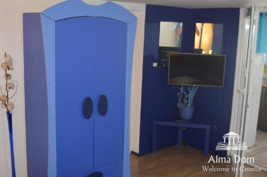 Una casa berlissima a Banjole con un giardino