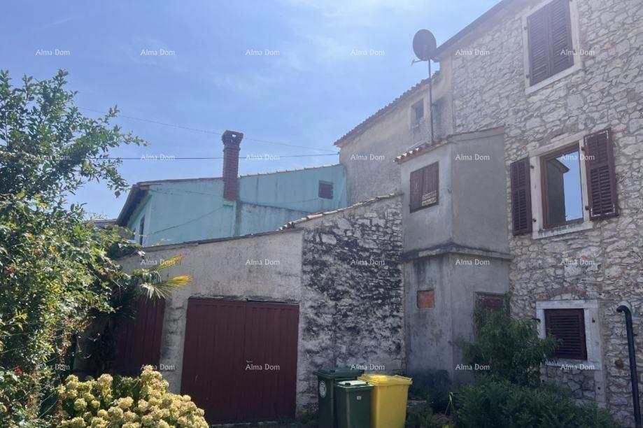 In vendita casa in pietra da ristrutturare – dintorni di Buje