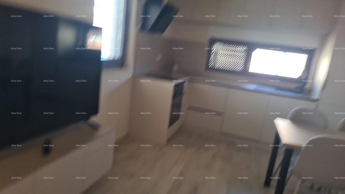 Appartamento moderno nel blocco E con posto auto e ripostiglio, vicino a Umago!