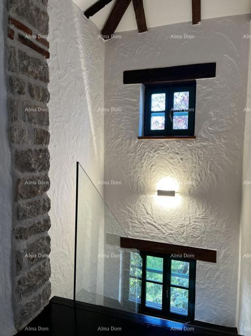 Villa di pietra elegante con piscina e fascino istriano – la combinazione perfetta di tradizione e lusso, Tinjan!