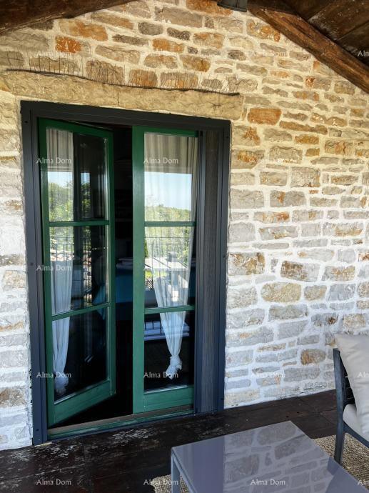 Villa di pietra elegante con piscina e fascino istriano – la combinazione perfetta di tradizione e lusso, Tinjan!