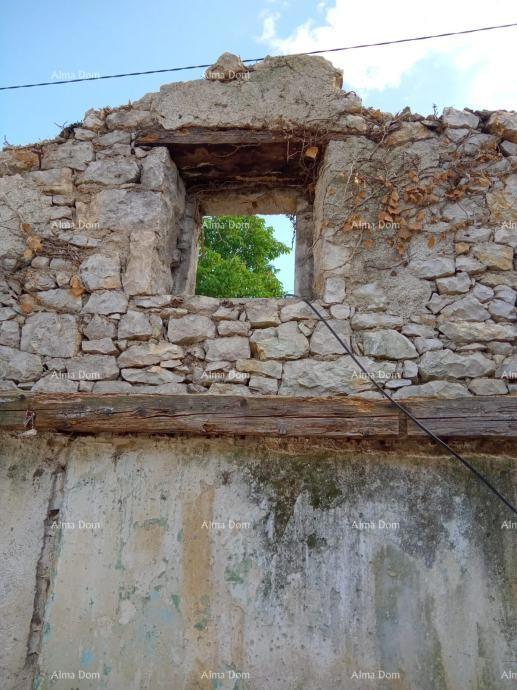 Vendita di una casa in pietra istriana da ristrutturare, con permesso di abitabilità, Kršan!