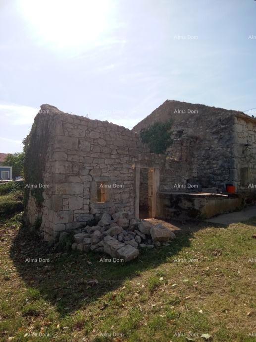 Vendita di una casa in pietra istriana da ristrutturare, con permesso di abitabilità, Kršan!