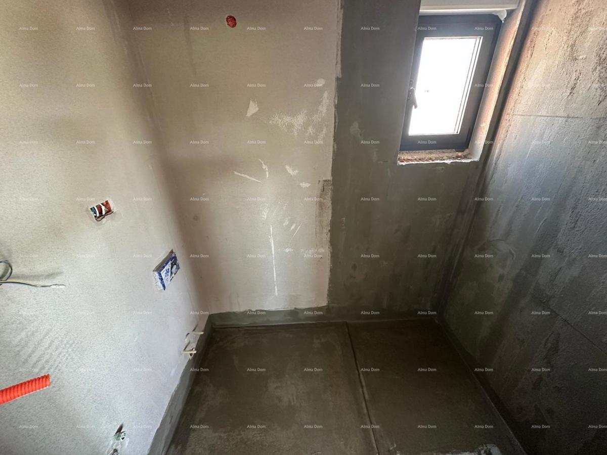 Vendita di un appartamento/penthouse in nuova costruzione con grande terrazza, Štinjan!