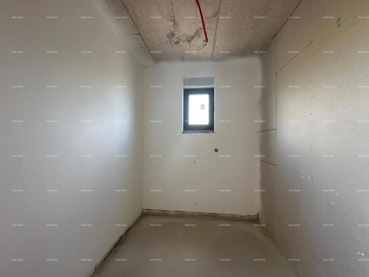 Vendita di un appartamento/penthouse in nuova costruzione con grande terrazza, Štinjan!