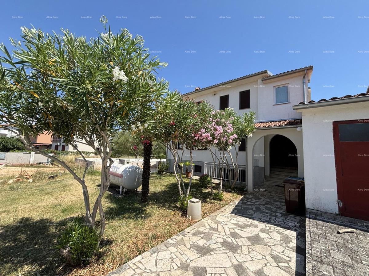 VALBANDON - Casa con due appartamenti - ideale per la vita familiare o per investimento