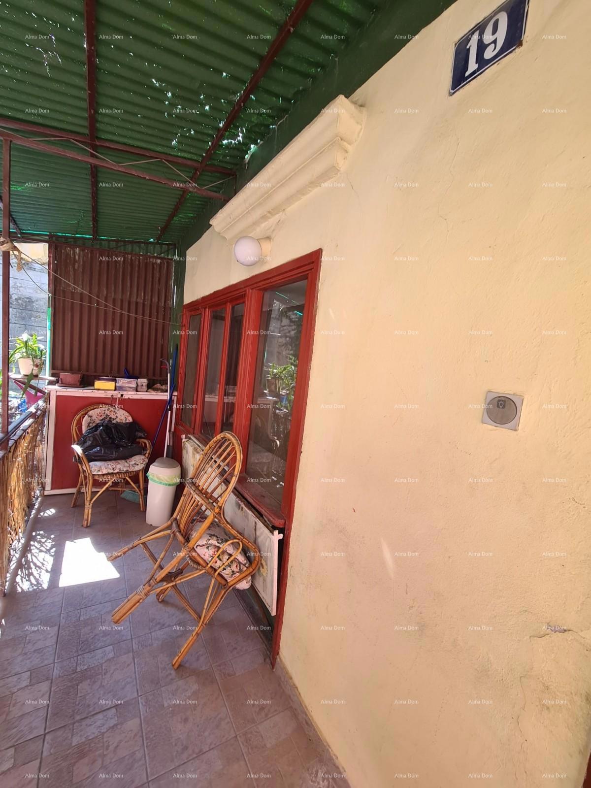 Casa, centro di Buje, 106 m²