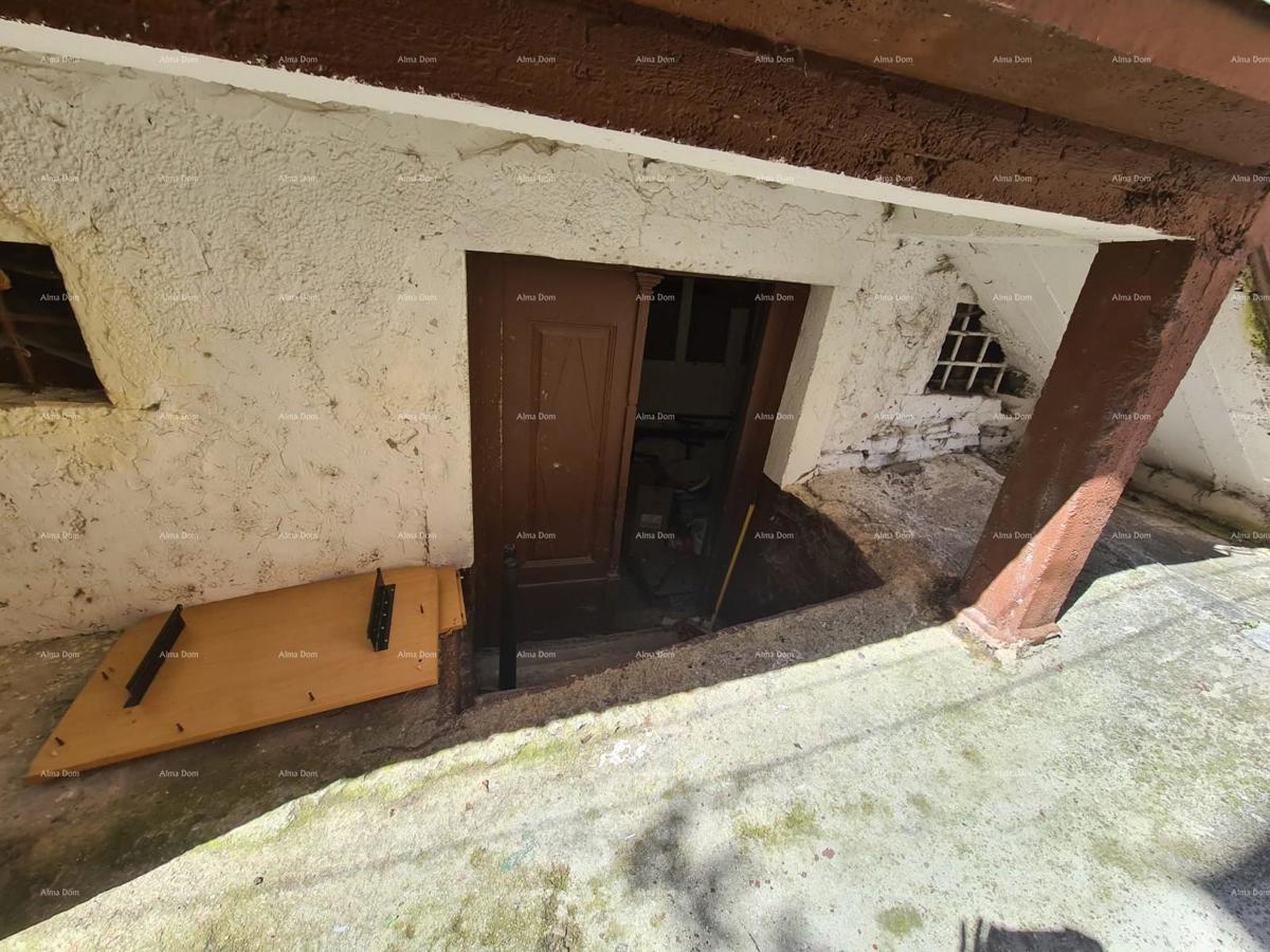 Casa, centro di Buje, 106 m²