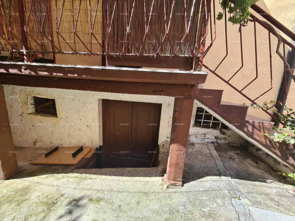 Casa, centro di Buje, 106 m²