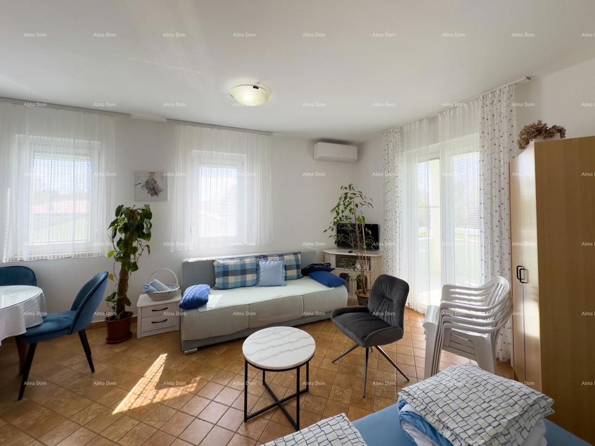 Vendiamo un monolocale (5) in ottima posizione a Medulin.