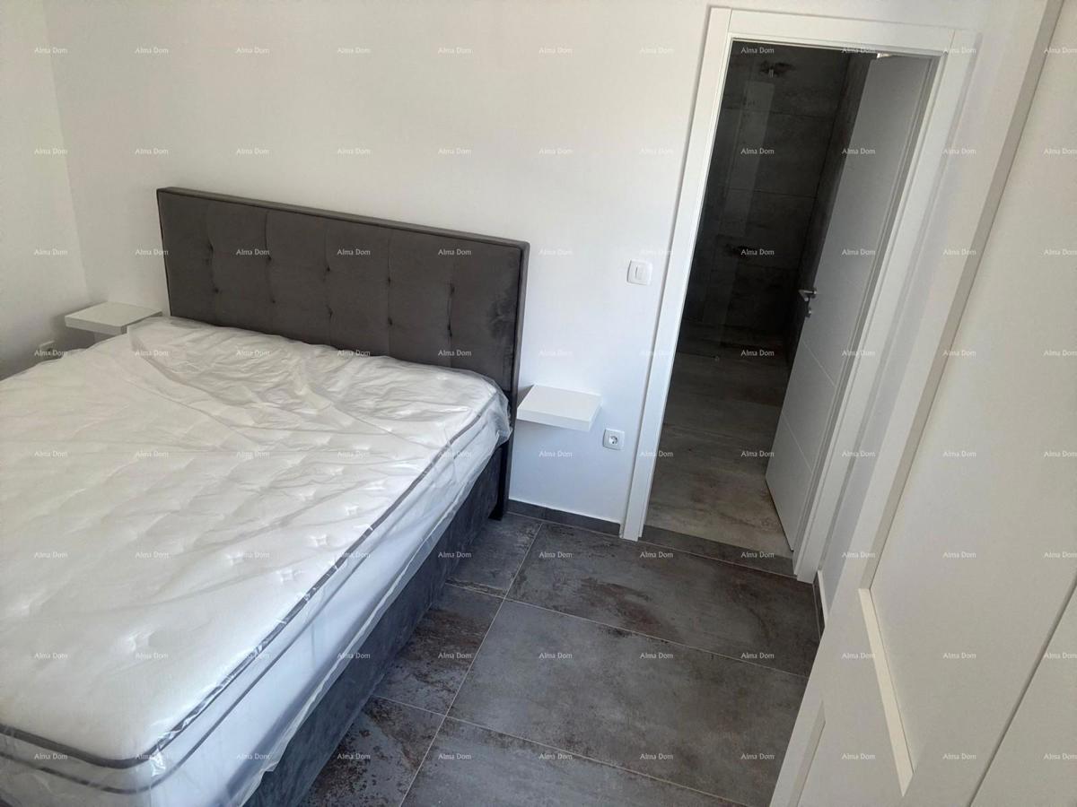 Vendita - doppia villa con piscina riscaldata, Poreč!