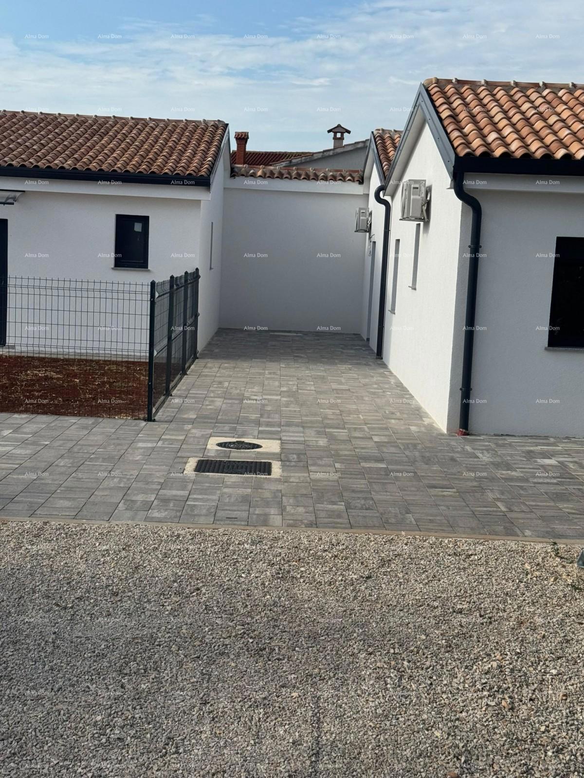 Vendita - doppia villa con piscina riscaldata, Poreč!