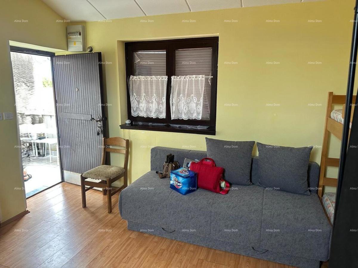 Vendita - monolocale con terrazza, 800 m dal mare, Barbariga!