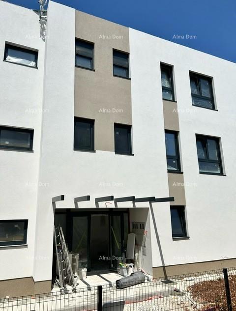 In vendita: Appartamento in una piccola palazzina con solo quattro appartamenti!