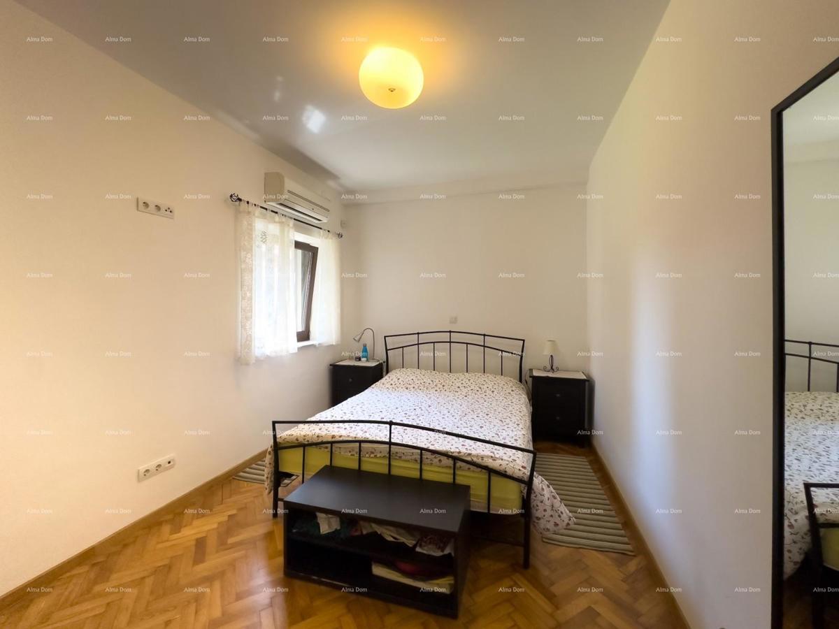 Bellissima casa con piscina a Pola, ideale per famiglie o investimento.