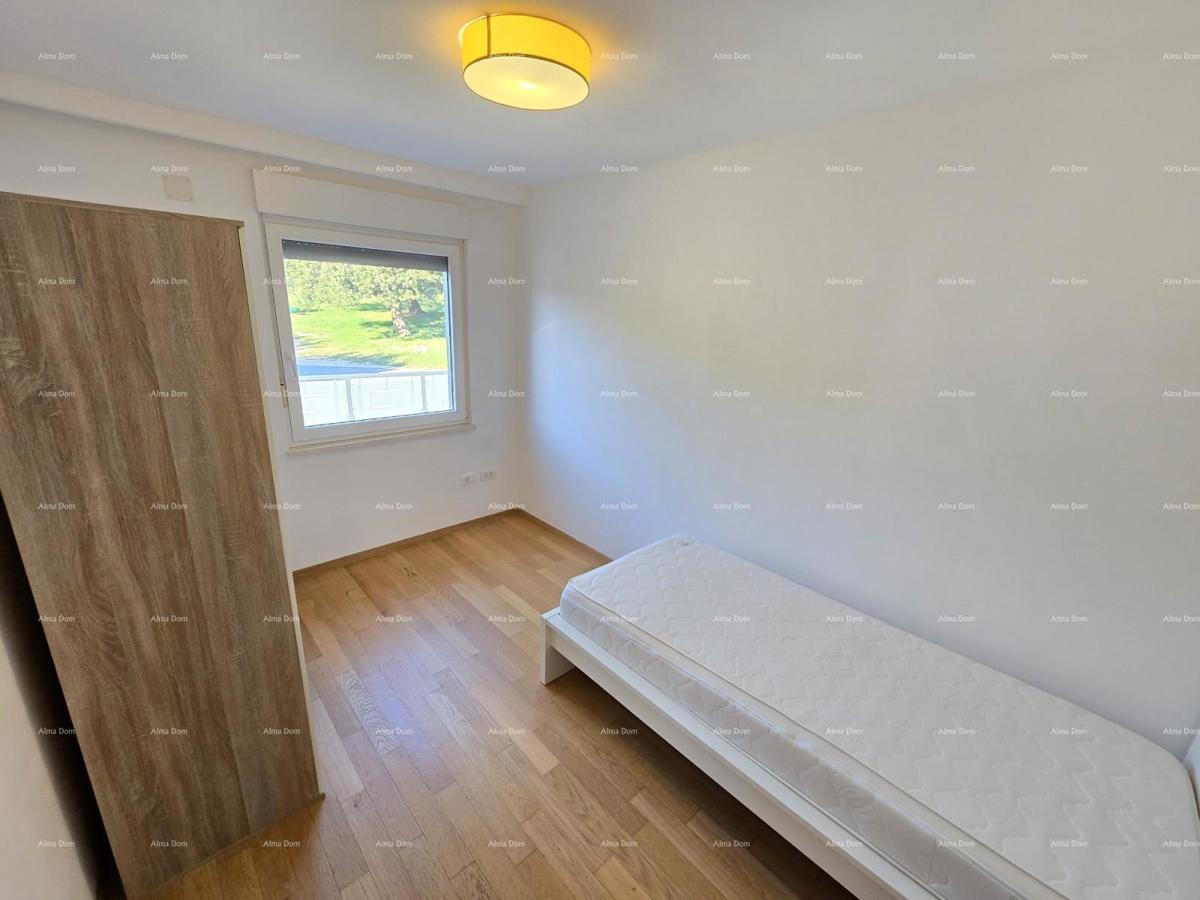 Moderna casa con piscina a Pola, vicino al centro!