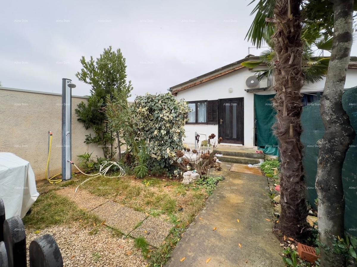 Casa in vendita, 50 m dal mare, Umago!