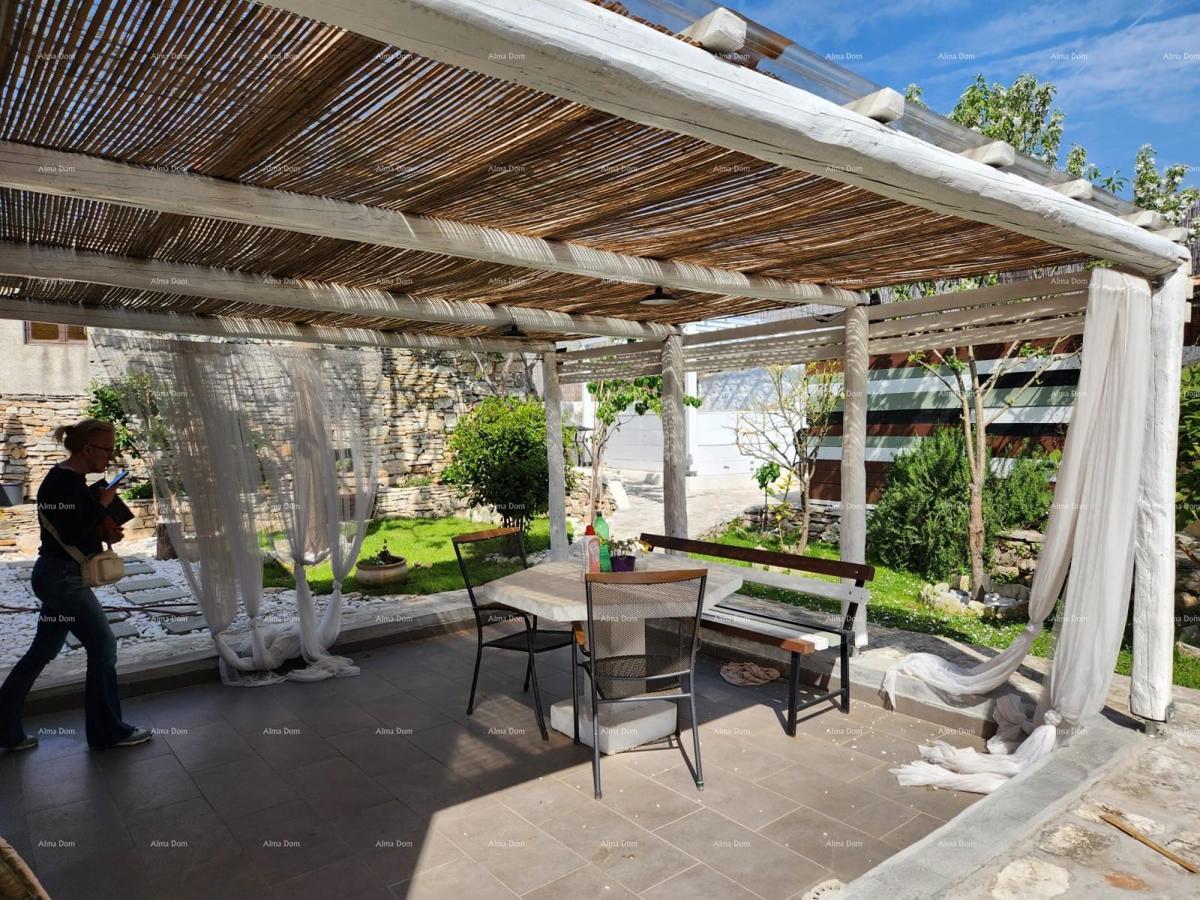 Pola, Galižana. Ristrutturate,