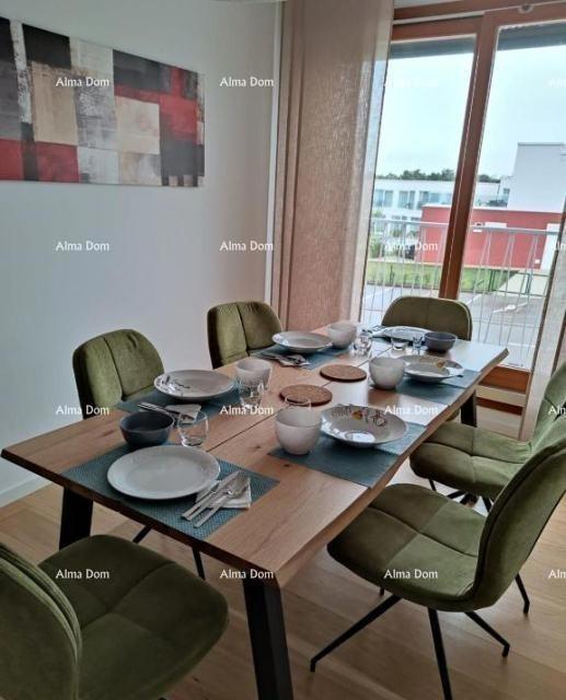 Lussuoso appartamento su due piani – Poreč