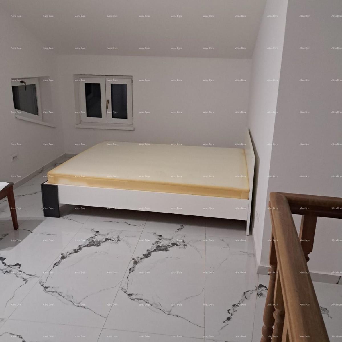 ŽMINJ - Vendesi porzione di casa in comproprietà (3 unità abitative)