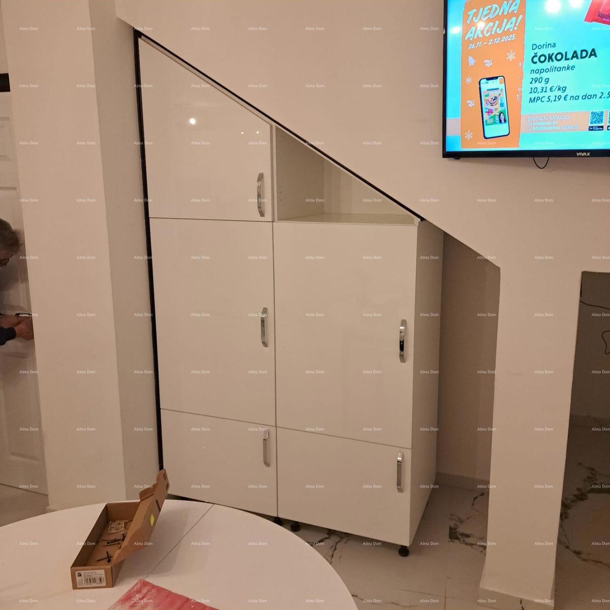 ŽMINJ - Vendesi porzione di casa in comproprietà (3 unità abitative)