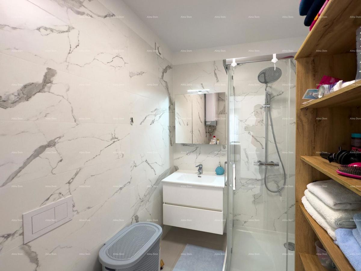 Stiamo vendendo un nuovo appartamento con un ampio giardino a Medolino!