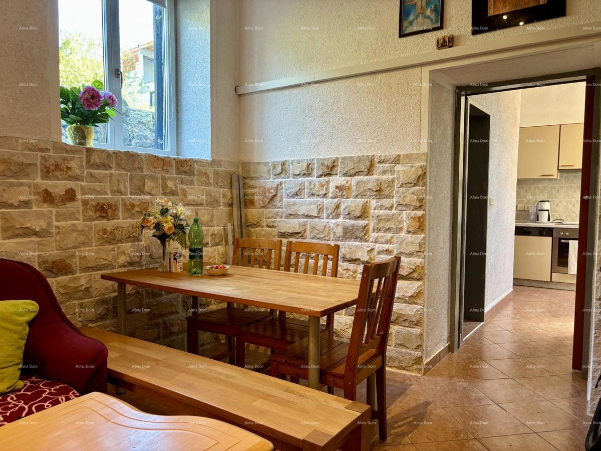 POLA, centro - vendita / appartamento di 55 m² con giardino e parcheggio