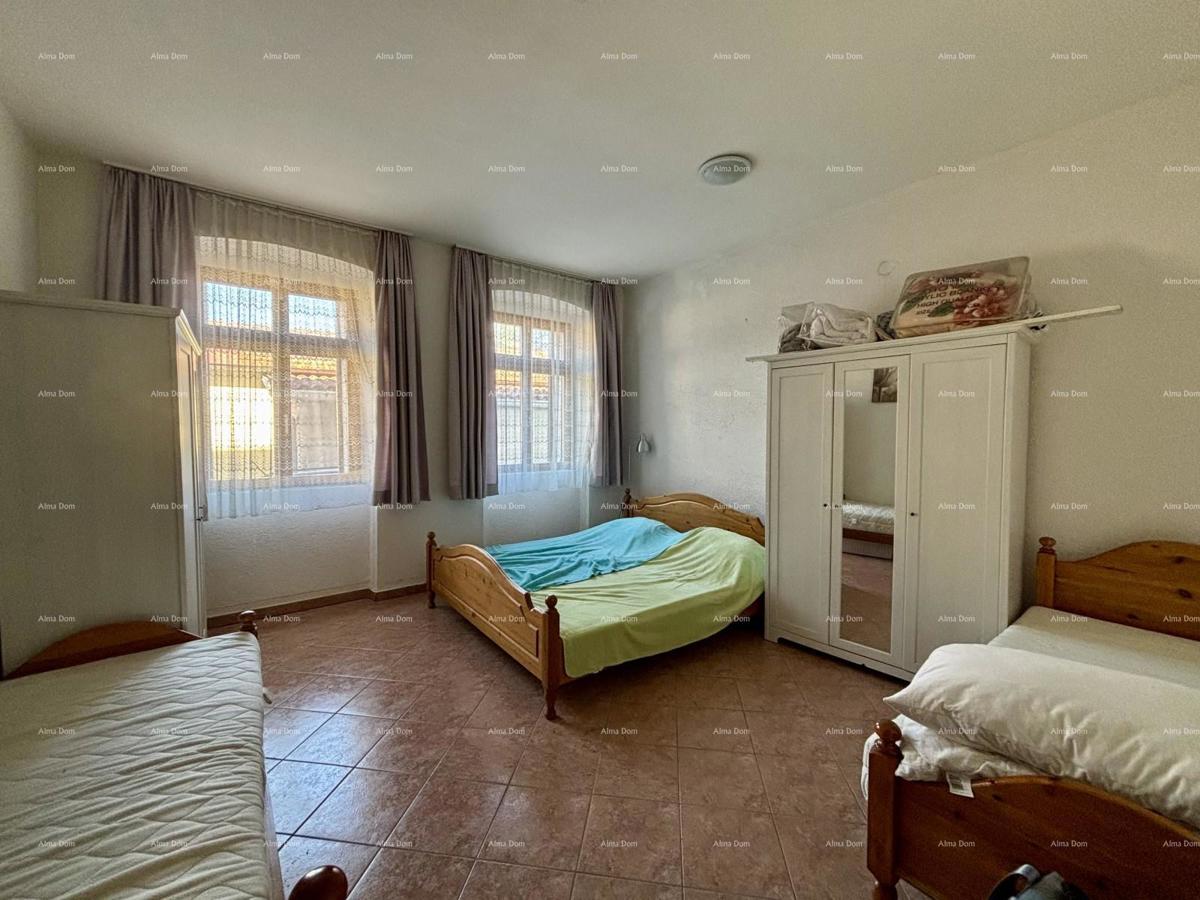 POLA, centro - vendita / appartamento di 55 m² con giardino e parcheggio