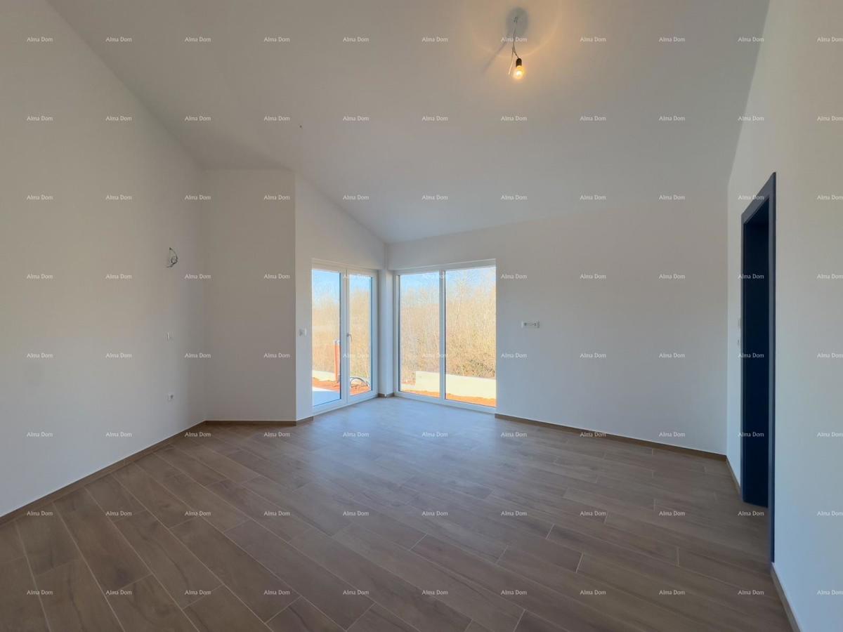 KOŽLJANI - Casa moderna con piscina. Vicino al bosco, a 15 minuti dal mare