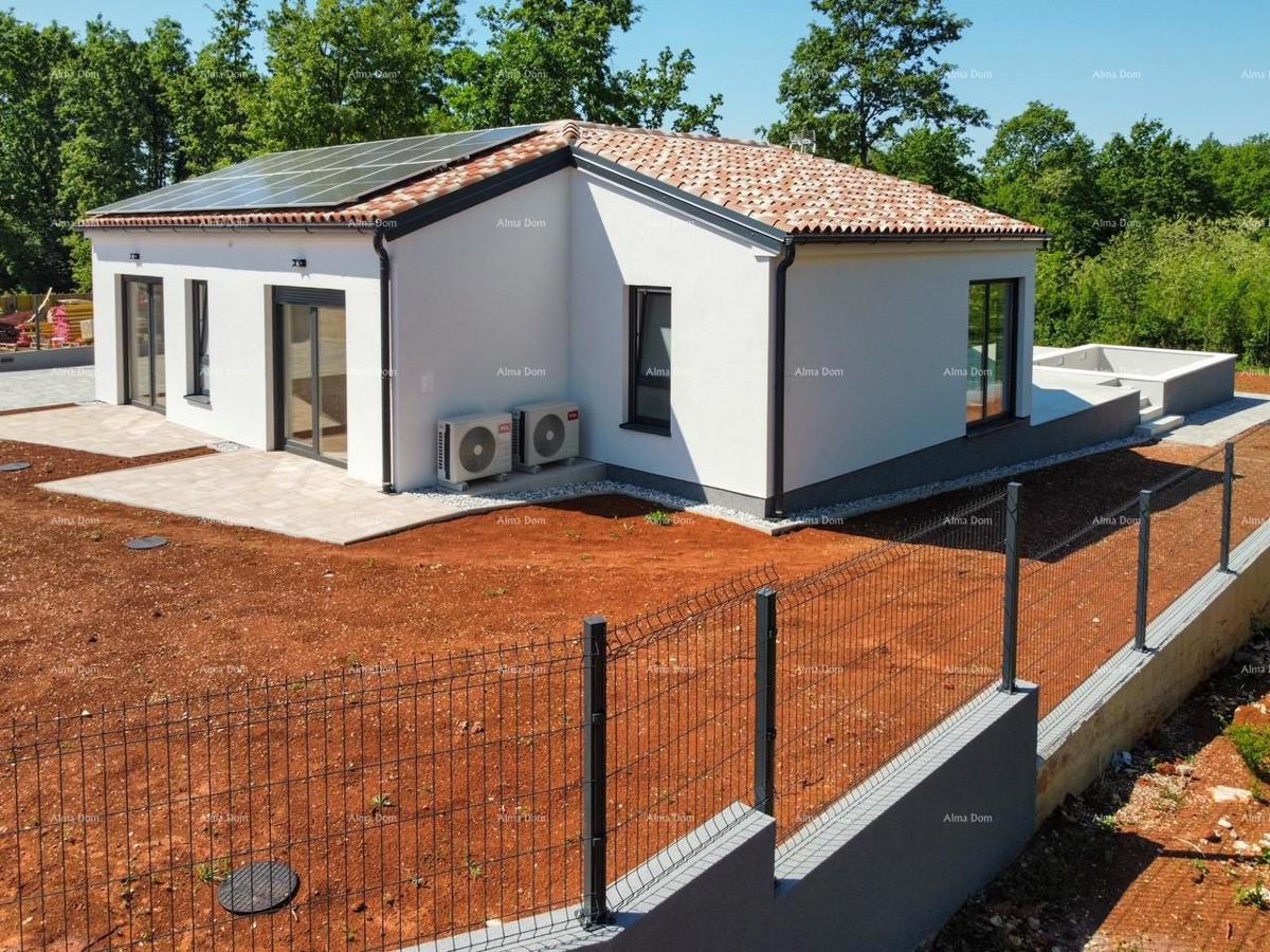 KOŽLJANI - Casa moderna con piscina. Vicino al bosco, a 15 minuti dal mare
