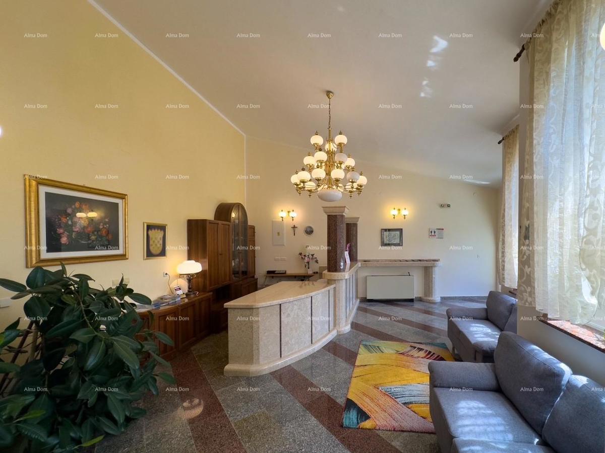 Investimento da sogno: affascinante hotel a Krnica, a 200 m dal mare