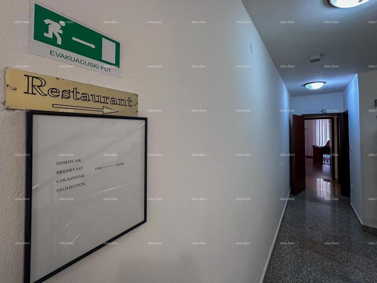 Investimento da sogno: affascinante hotel a Krnica, a 200 m dal mare