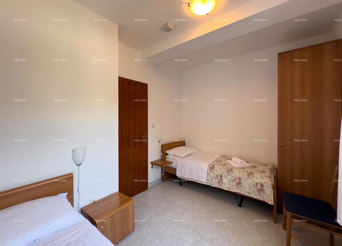 Investimento da sogno: affascinante hotel a Krnica, a 200 m dal mare