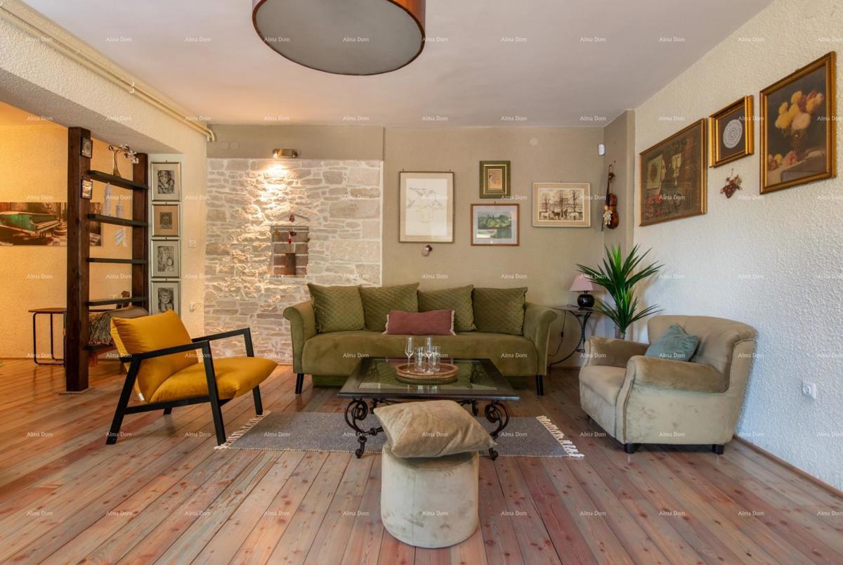 Vendita - villa di lusso con piscina e struttura aggiuntiva, su ampio terreno, Ližnjan!