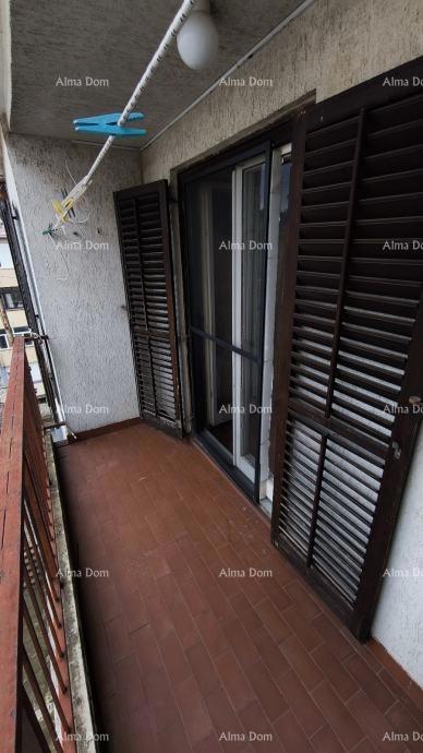 Pula, appartamento di 88 m2