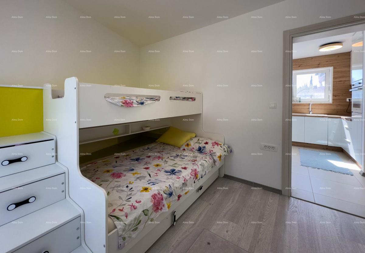 Stiamo vendendo un nuovo appartamento con un ampio giardino a Medolino!