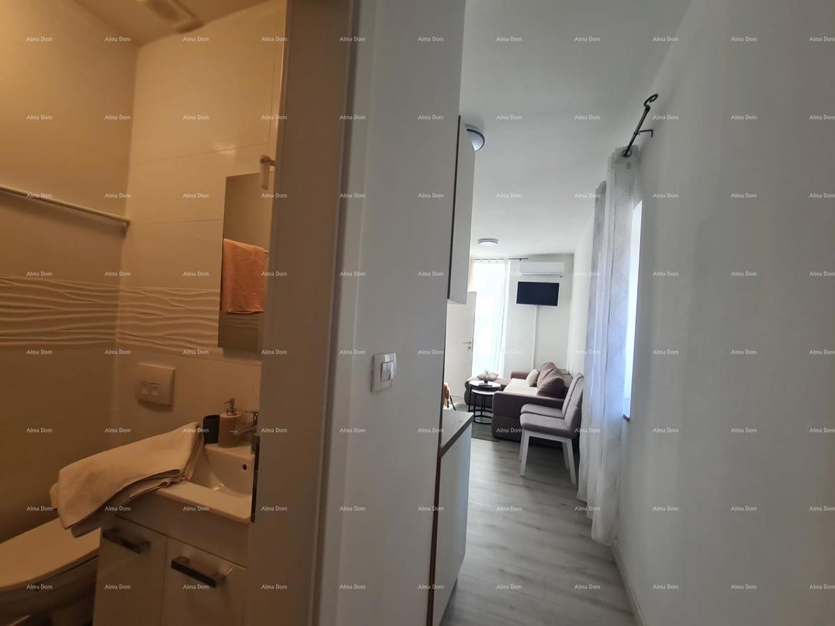 In vendita appartamento con due appartamenti – Pola