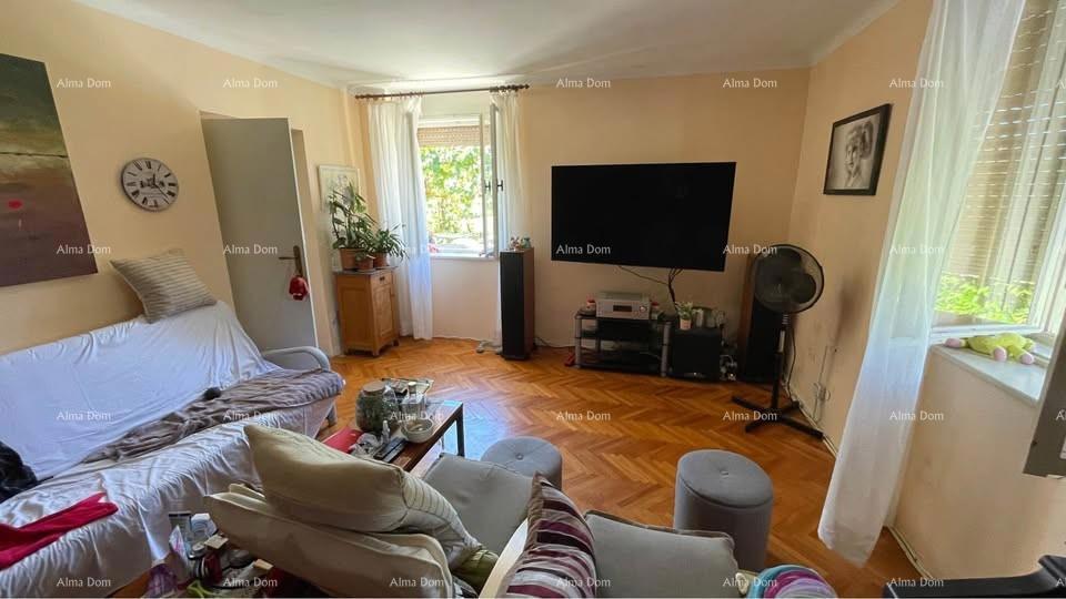 Vendita - due case in ottima posizione con vista mare - Medulin, Vinkuran!