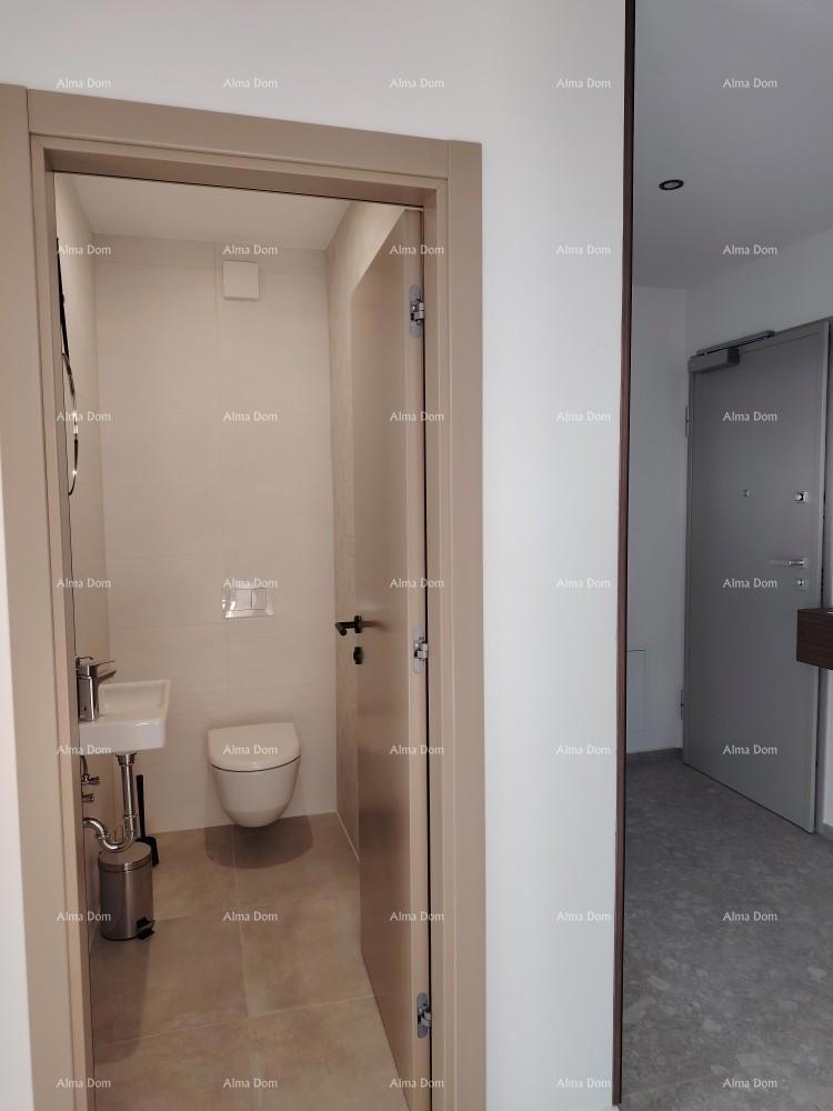 Eccellente appartamento trilocale con vista mare, arredato