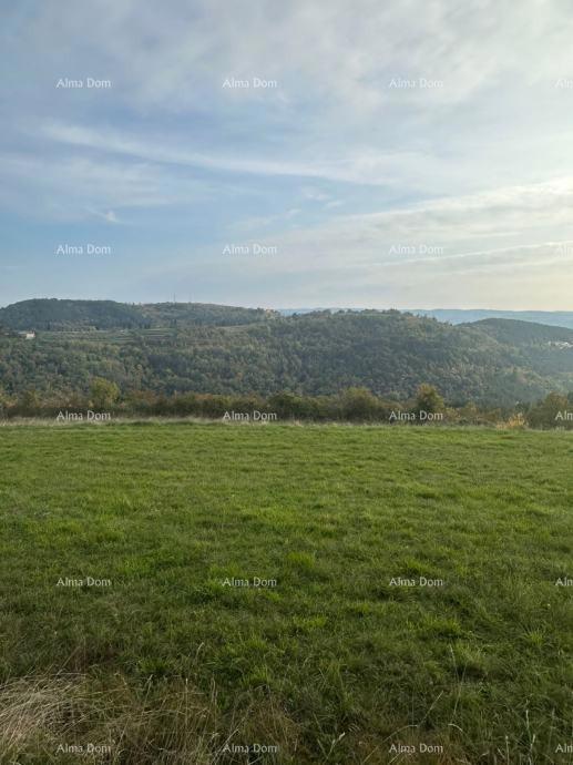In vendita terreno edificabile, nelle immediate vicinanze di Oprtlja.