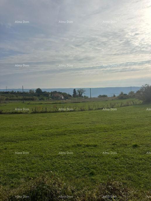 In vendita terreno edificabile, nelle immediate vicinanze di Oprtlja.