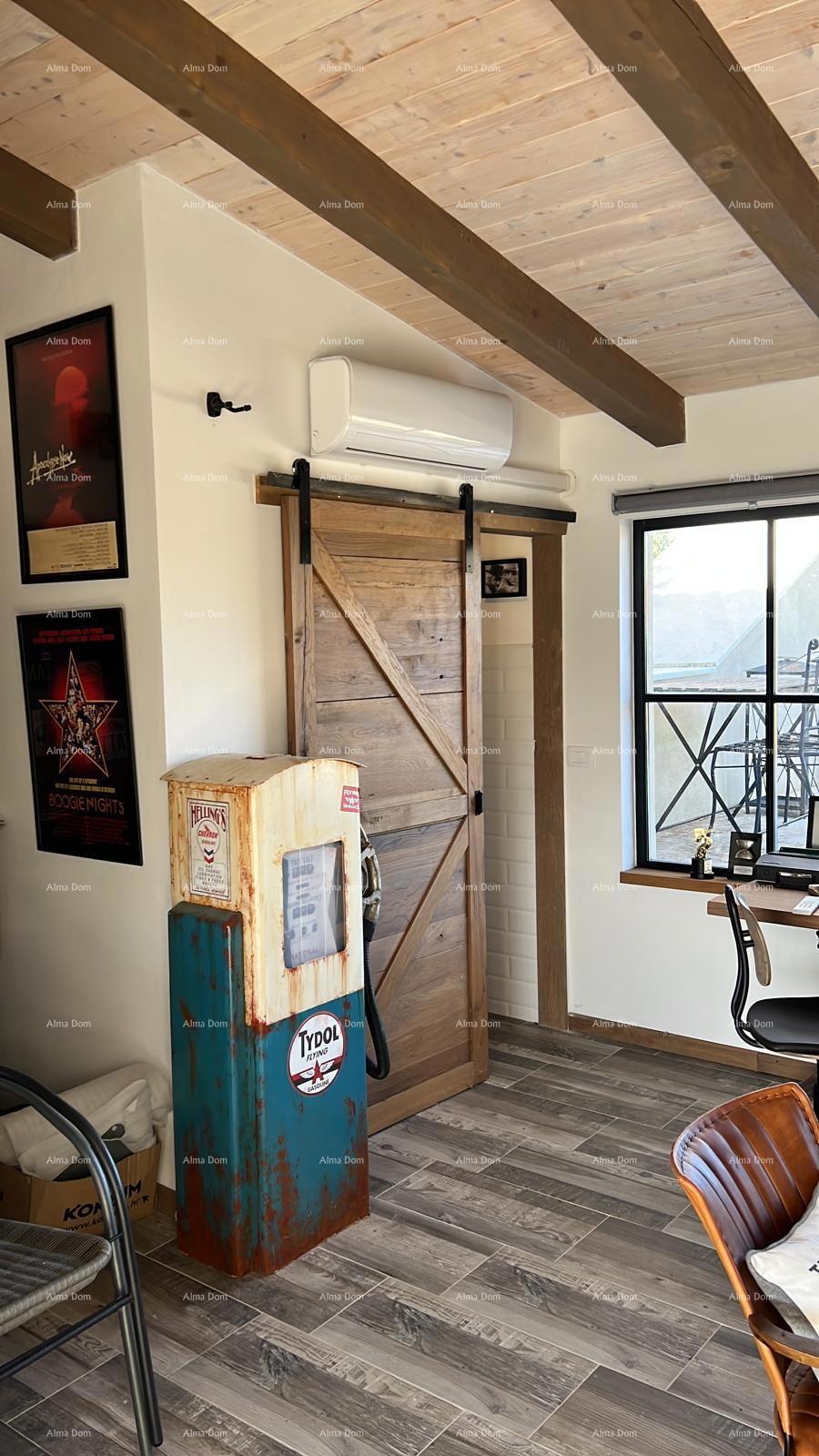 La splendida casa rustica con piscina e piccolo edificio