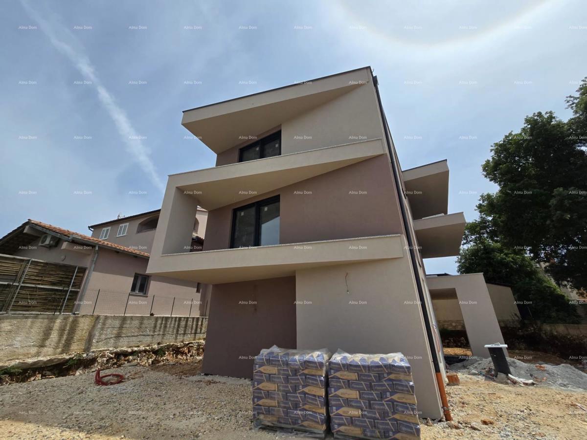 Appartamento di lusso in vendita a Medolino