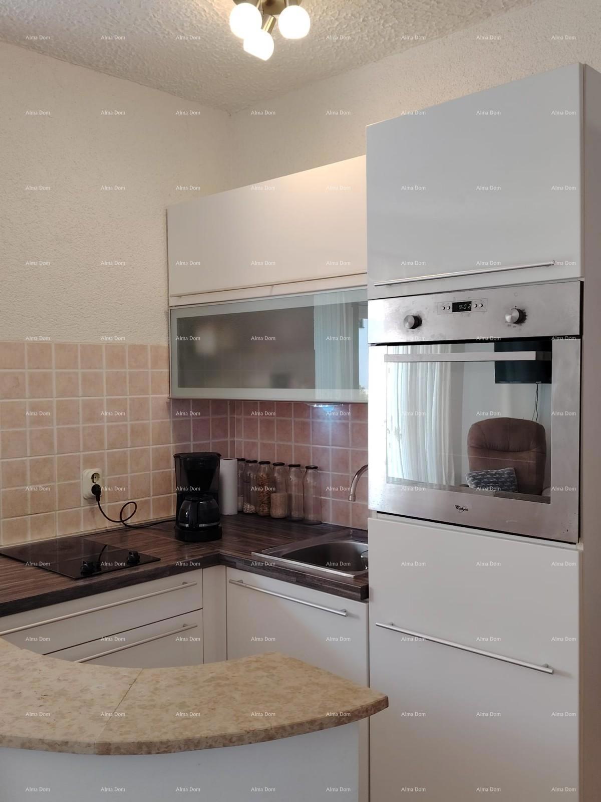 Medulin, Burle, appartamento a 50 m dal mare con vista!