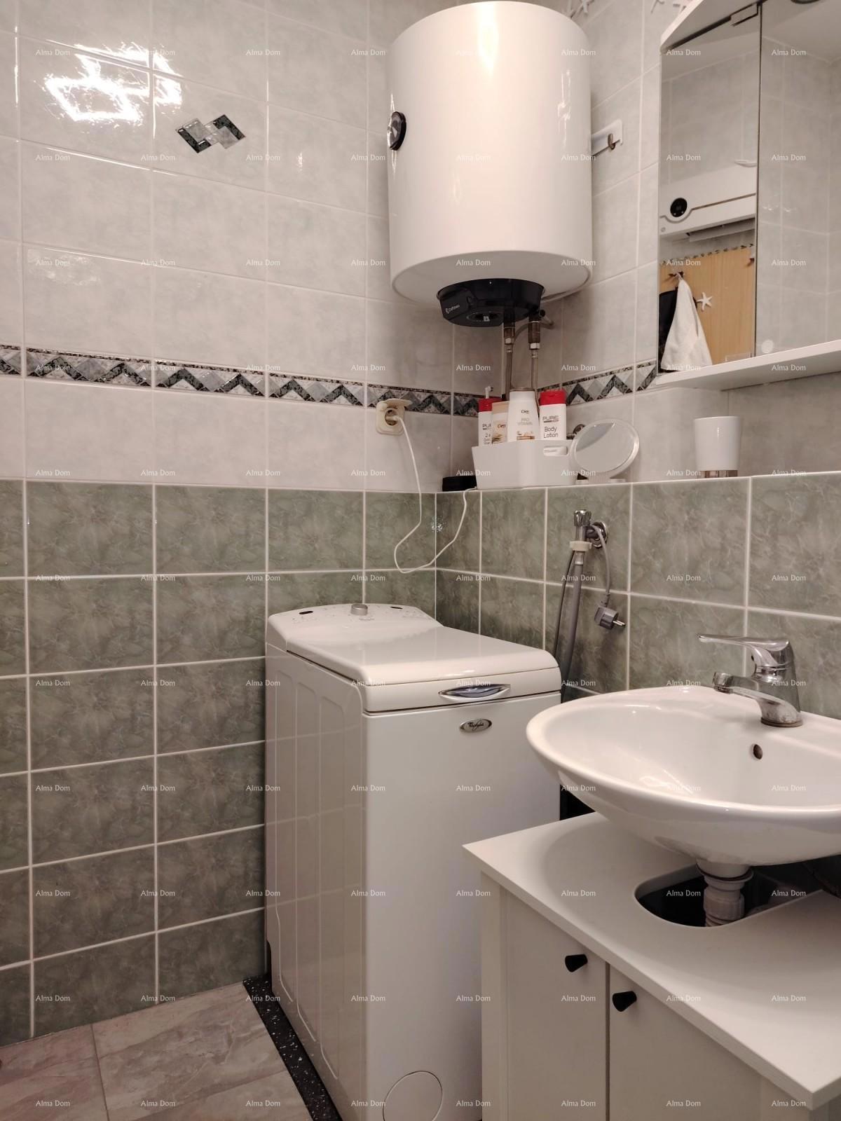 Medulin, Burle, appartamento a 50 m dal mare con vista!